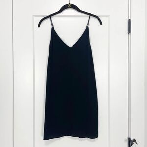 Wilfred Free VEGAN Suede Black Charcoal V-Neck Top